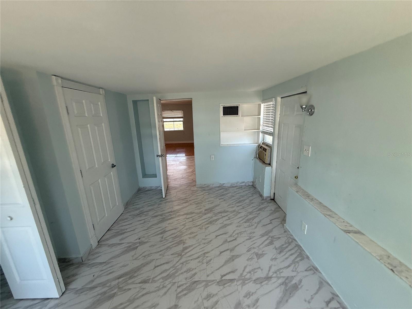 MEADOW LAWN 2ND ADD - Residential