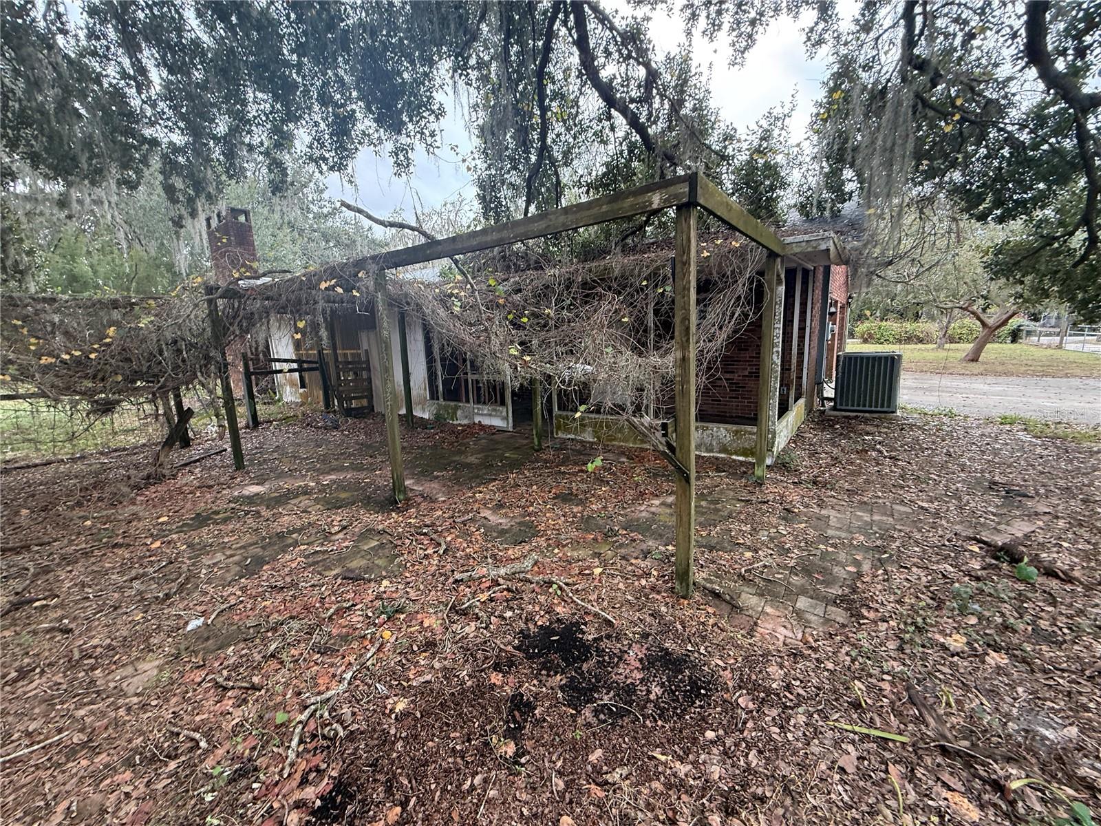 WILLIAMS ACRES #6 - Residential