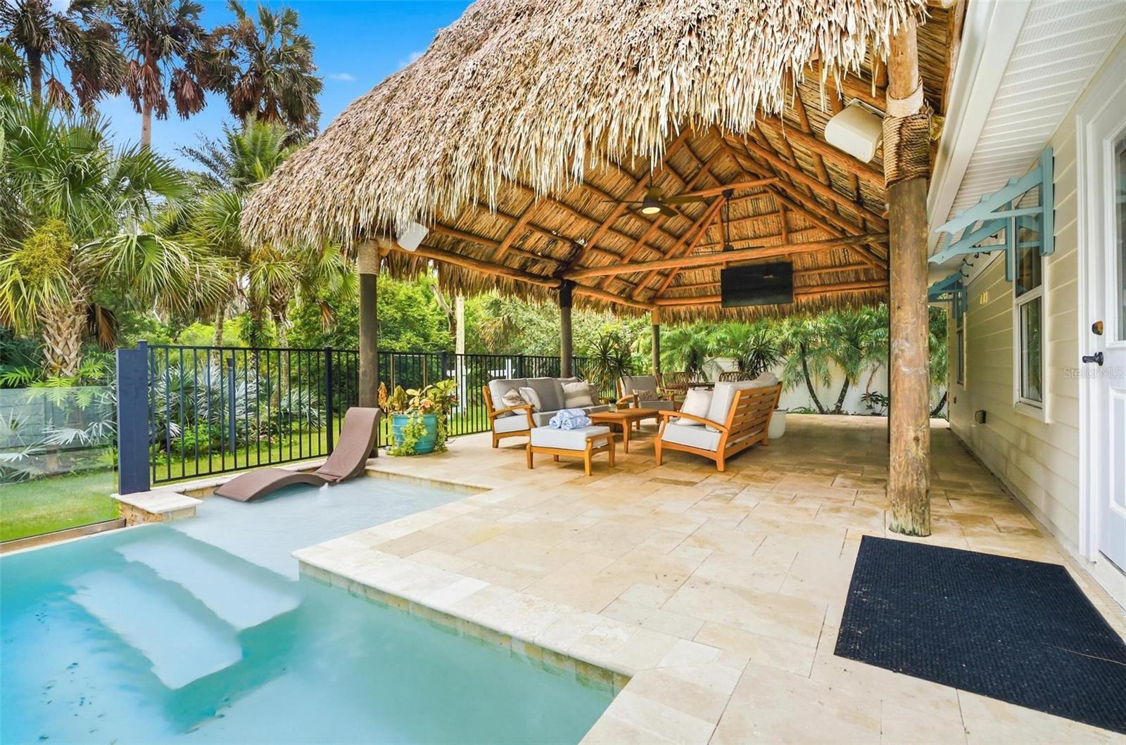 LIKENS SUBD LOTS 27 & 28 OR 289 PG 765 OR 397 PG 1 - Residential