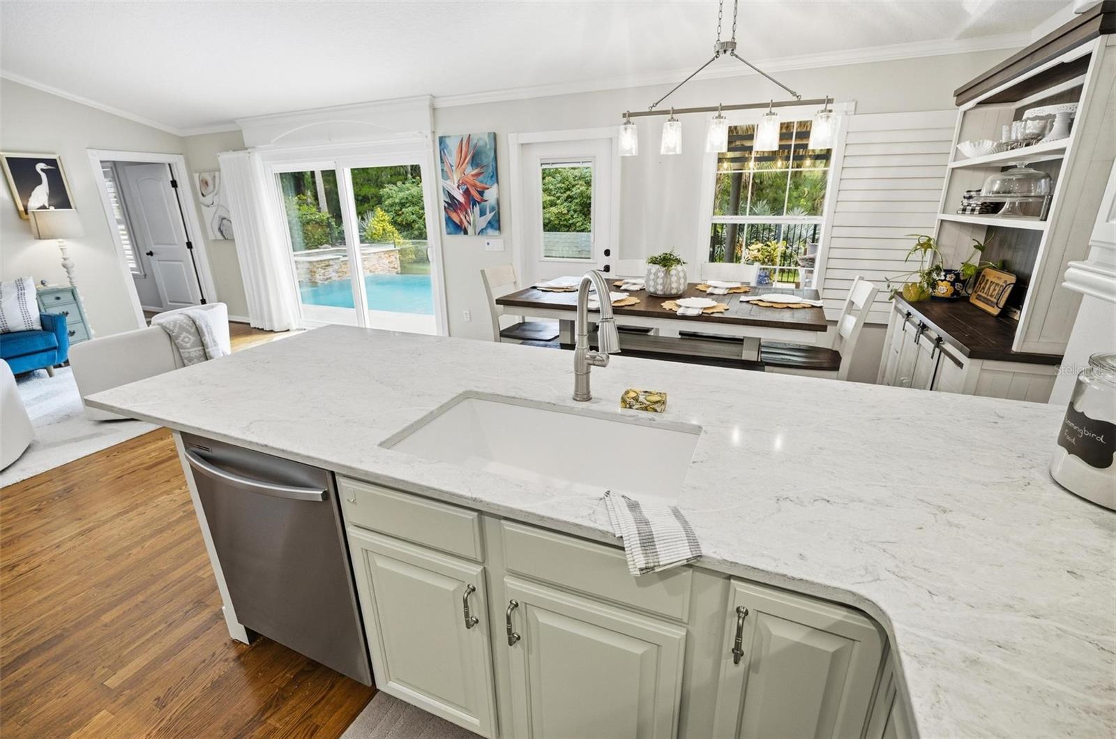 LIKENS SUBD LOTS 27 & 28 OR 289 PG 765 OR 397 PG 1 - Residential