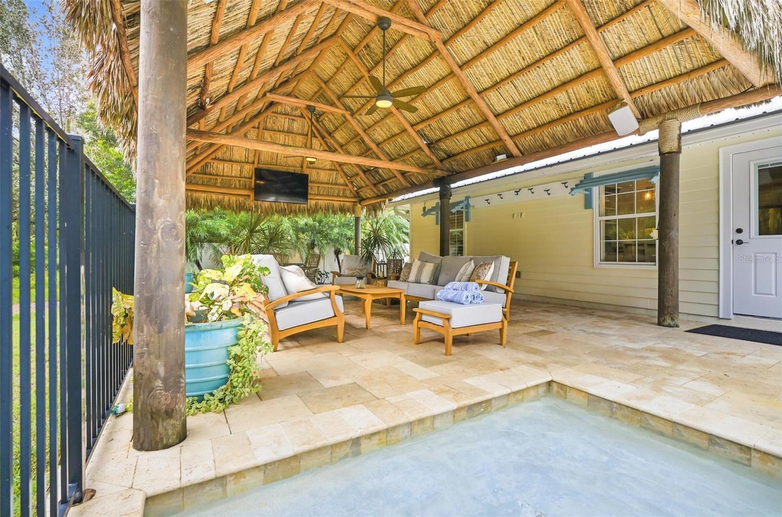 LIKENS SUBD LOTS 27 & 28 OR 289 PG 765 OR 397 PG 1 - Residential