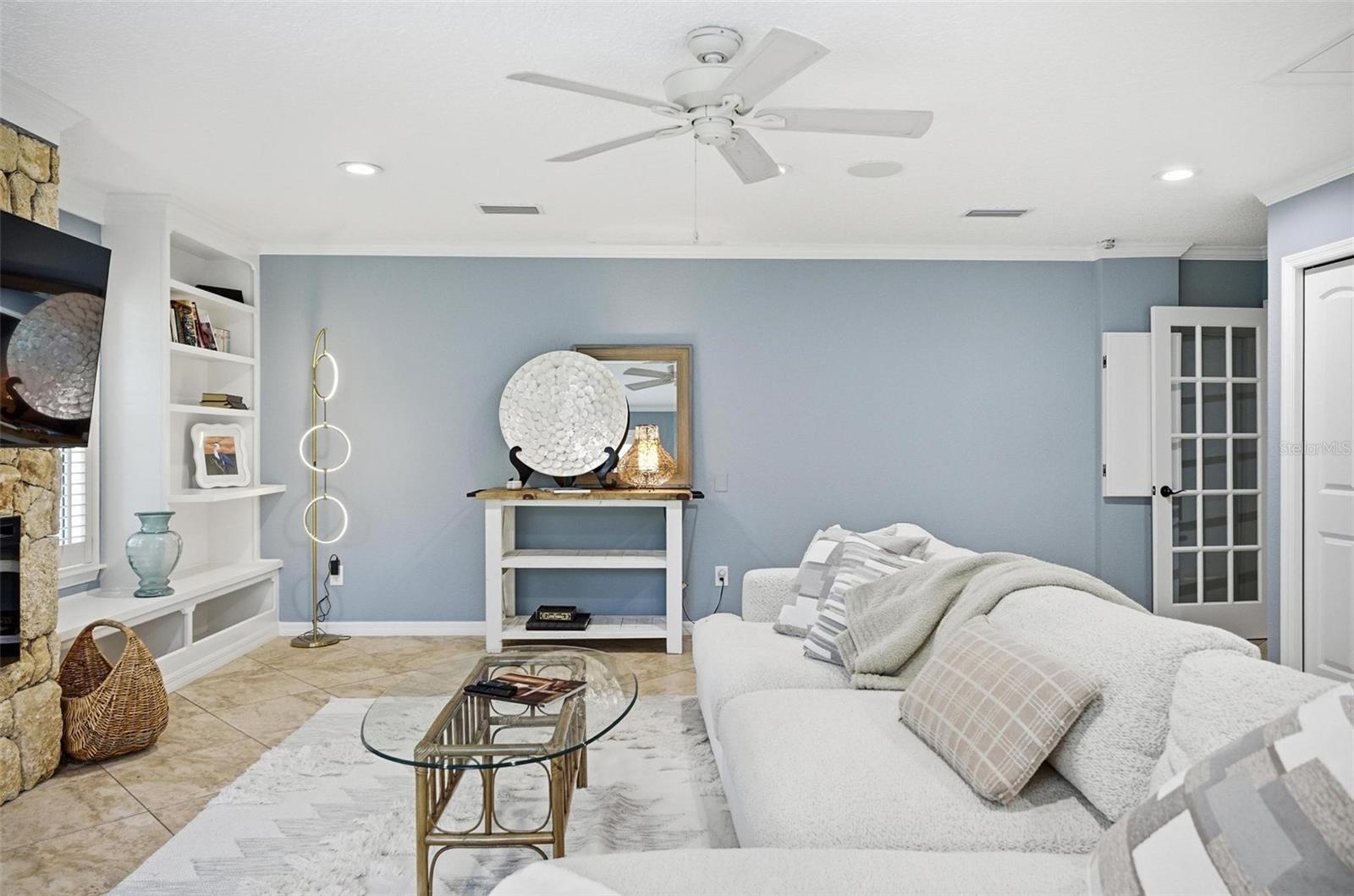 LIKENS SUBD LOTS 27 & 28 OR 289 PG 765 OR 397 PG 1 - Residential