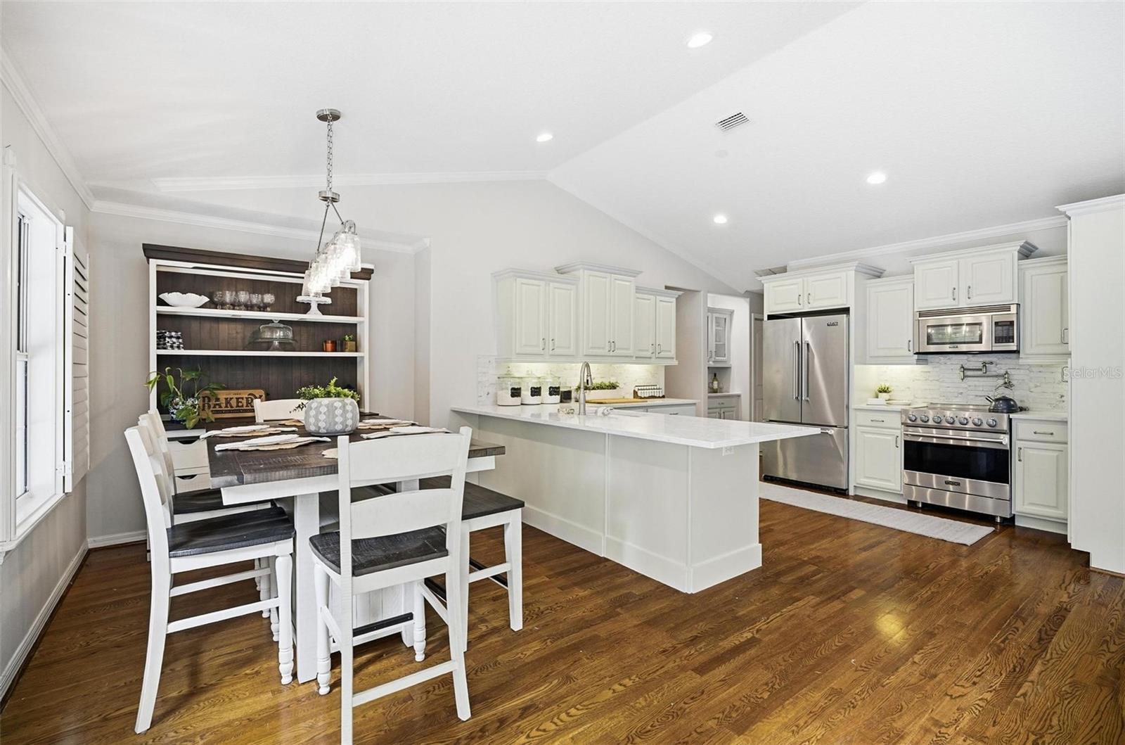 LIKENS SUBD LOTS 27 & 28 OR 289 PG 765 OR 397 PG 1 - Residential