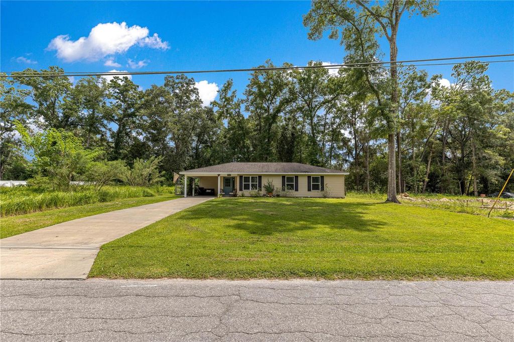 Photo of 6353 NW 52nd Avenue, Ocala, FL 34482 (MLS # OM722967)