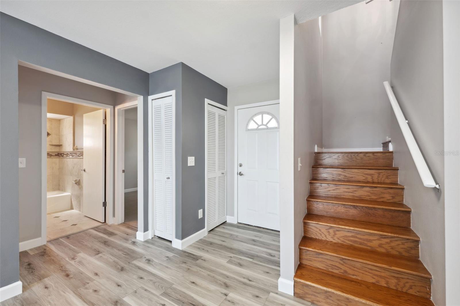 428 KLOSTERMAN ROAD W