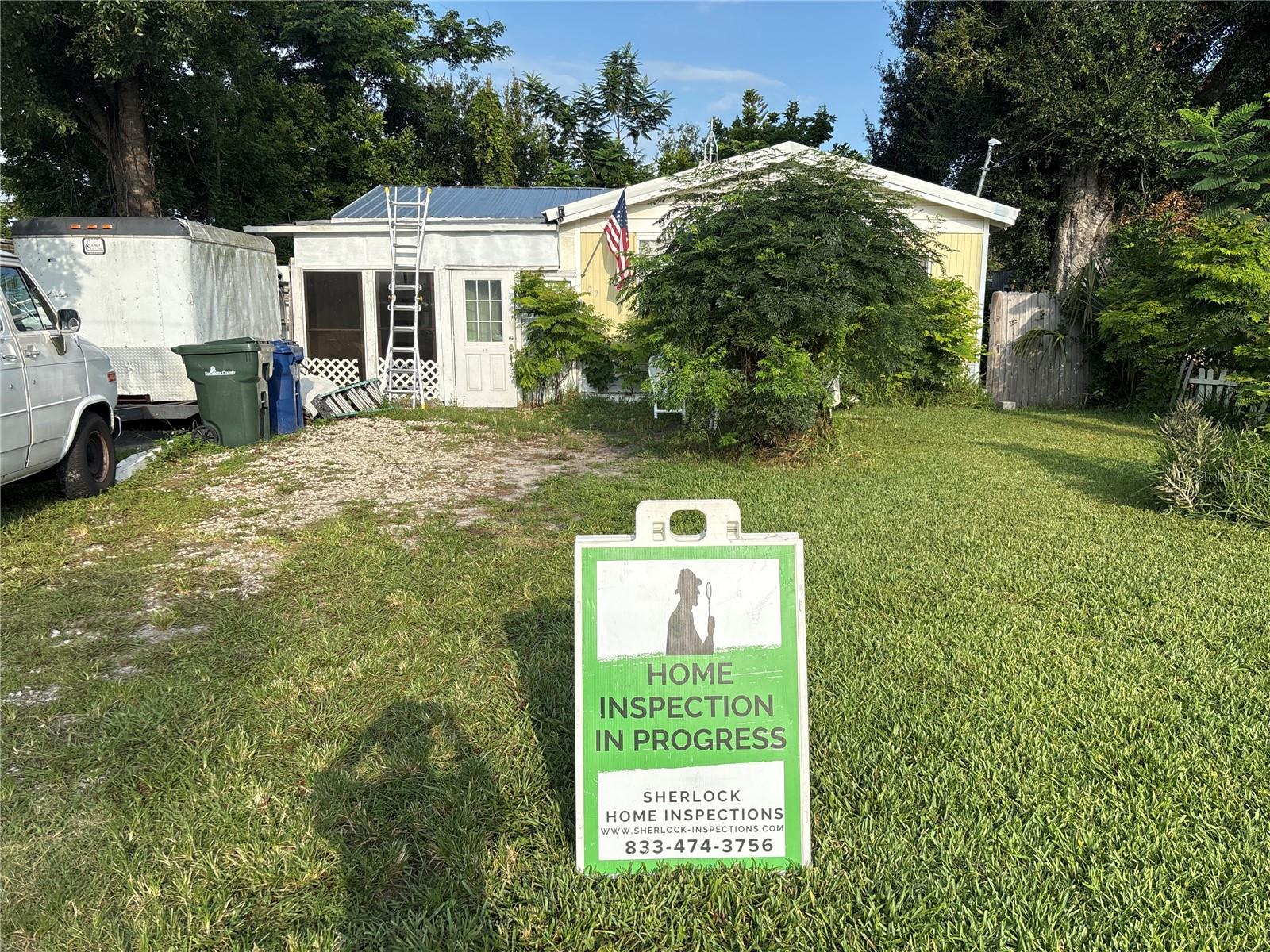 Investor Special in Prime Sarasota Location!
This 3-bedroom, 1-bath home offers incredible potential for investors or savvy buyers looking for a full renovation project. Located in a desirable area of Sarasota, this property is a blank canvas ready for your vision. Whether you're planning a fix-and-flip or a long-term rental, the opportunity here is endless. No HOA, no rental restrictions. Conveniently close to beaches, shopping, dining, and major roadways. This property already features a brand new roof. Bring your contractor and make this one your next successful project!