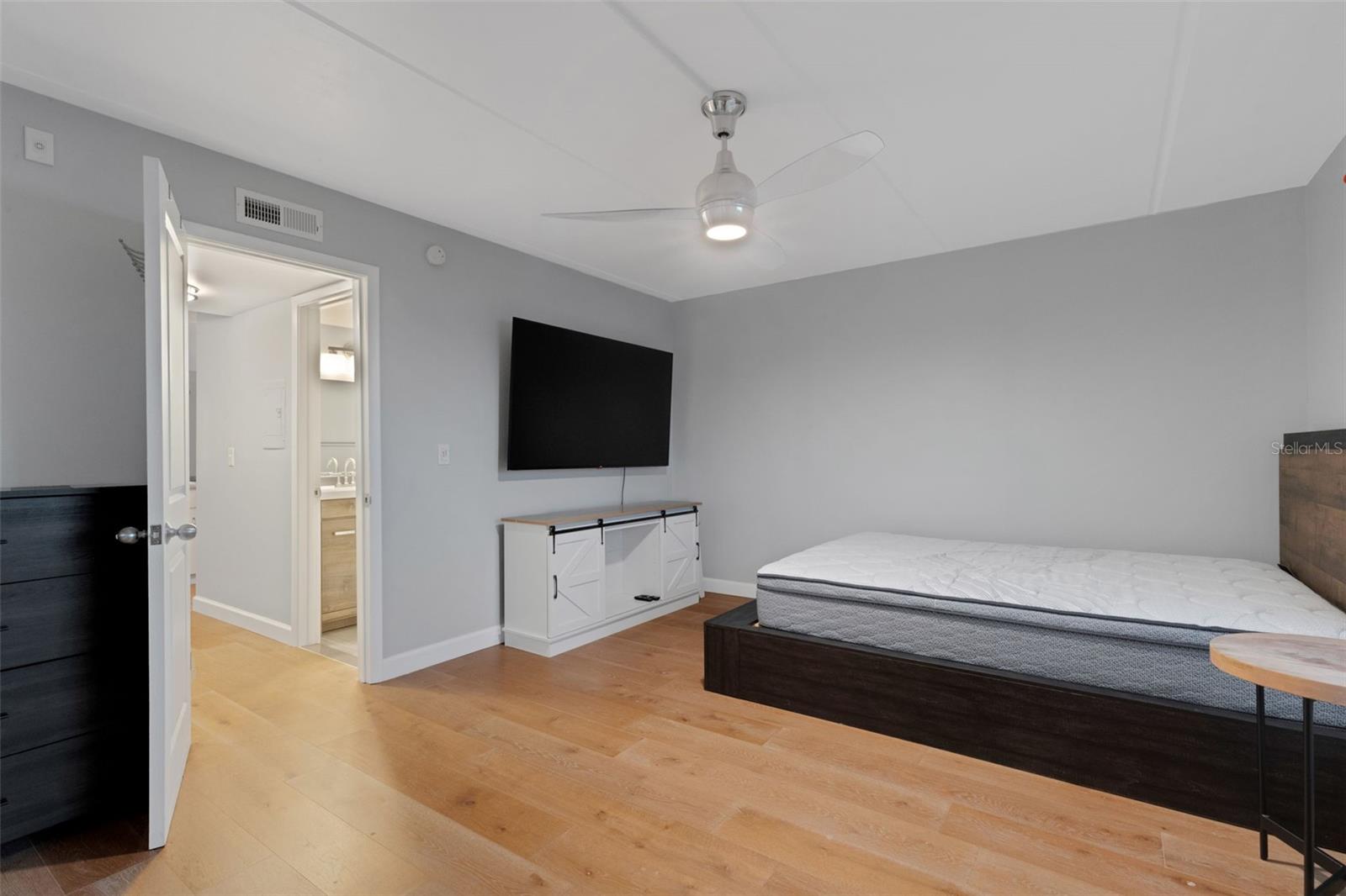 NEW ATLANTIS CLUB CONDO - Residential Lease