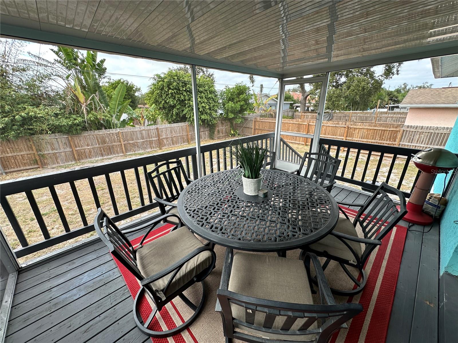 ACREAGE - Residential Lease