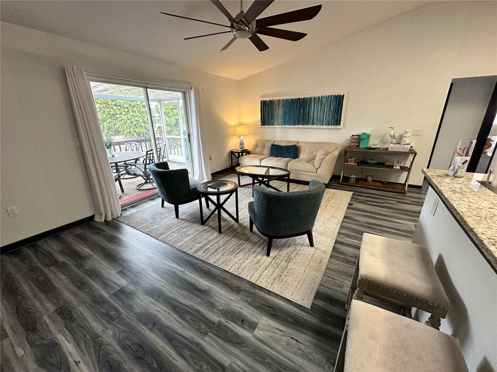 ACREAGE - Residential Lease