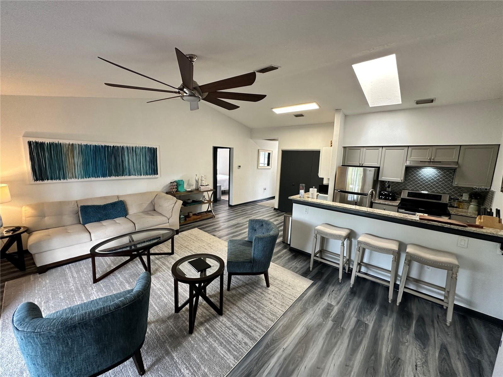 ACREAGE - Residential Lease