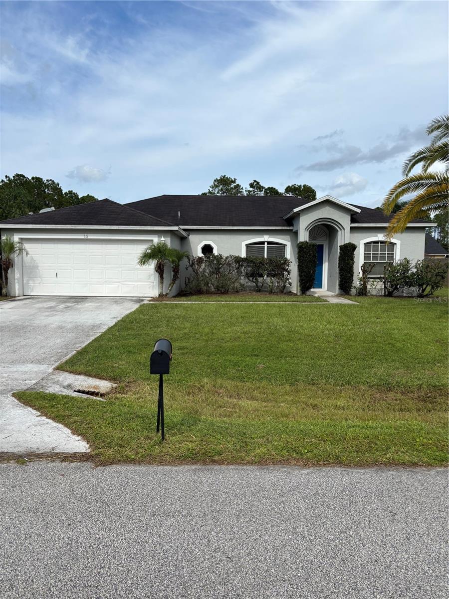 For Rent – Palm Coast, FL
Spacious 3 bedroom, 2 bathroom single-family home with a 2-car garage located in the desirable Quail Hollow neighborhood of Palm Coast. This well-maintained home offers an open floor plan with plenty of natural light, a comfortable living area, and a functional kitchen with modern appliances. The master suite features a private bath, while two additional bedrooms provide flexibility for family, guests, or a home office.
Enjoy a large backyard, ideal for outdoor relaxation, and a quiet cul-de-sac setting close to schools, shopping, dining, and just minutes from the beach.
• 3 Bedrooms | 2 Bathrooms
• 2-Car Garage
• Approx. 1,594 sq. ft. of living space
• Built 2004
• Convenient Quail Hollow location
Ready for immediate occupancy – don’t miss out on this rental opportunity in Palm Coast!