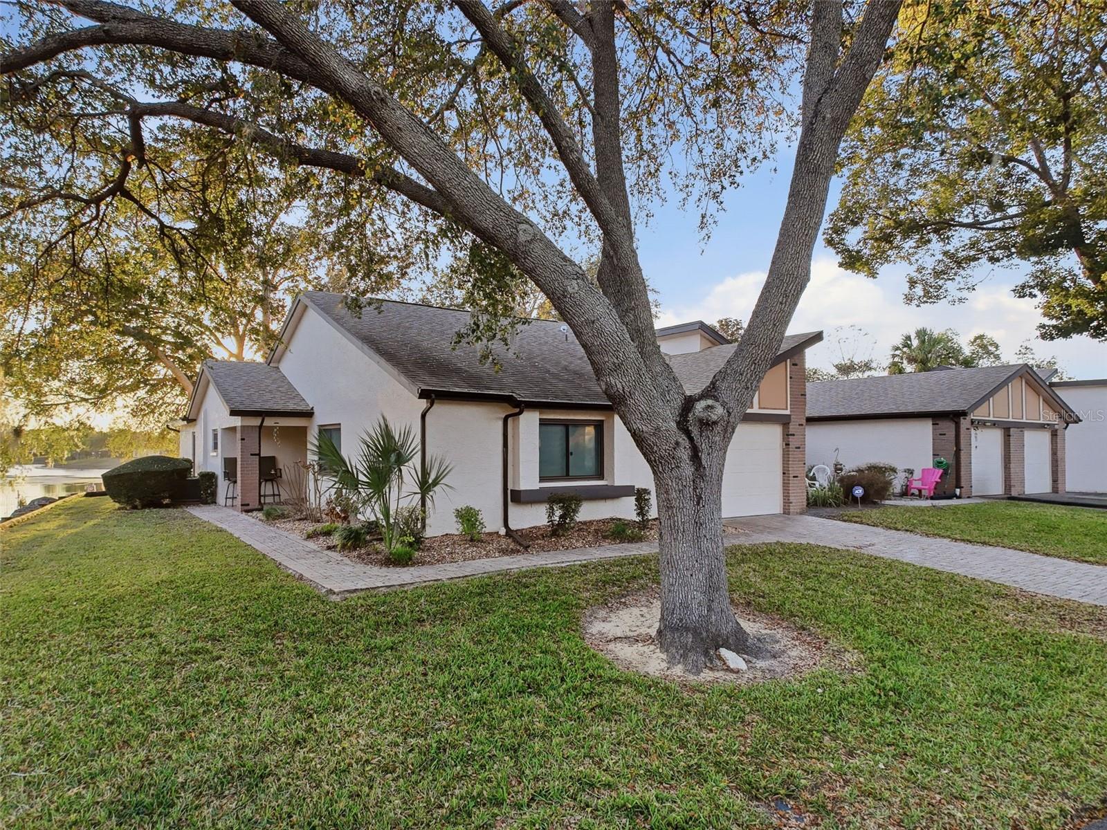 HEATHER WALK - Residential