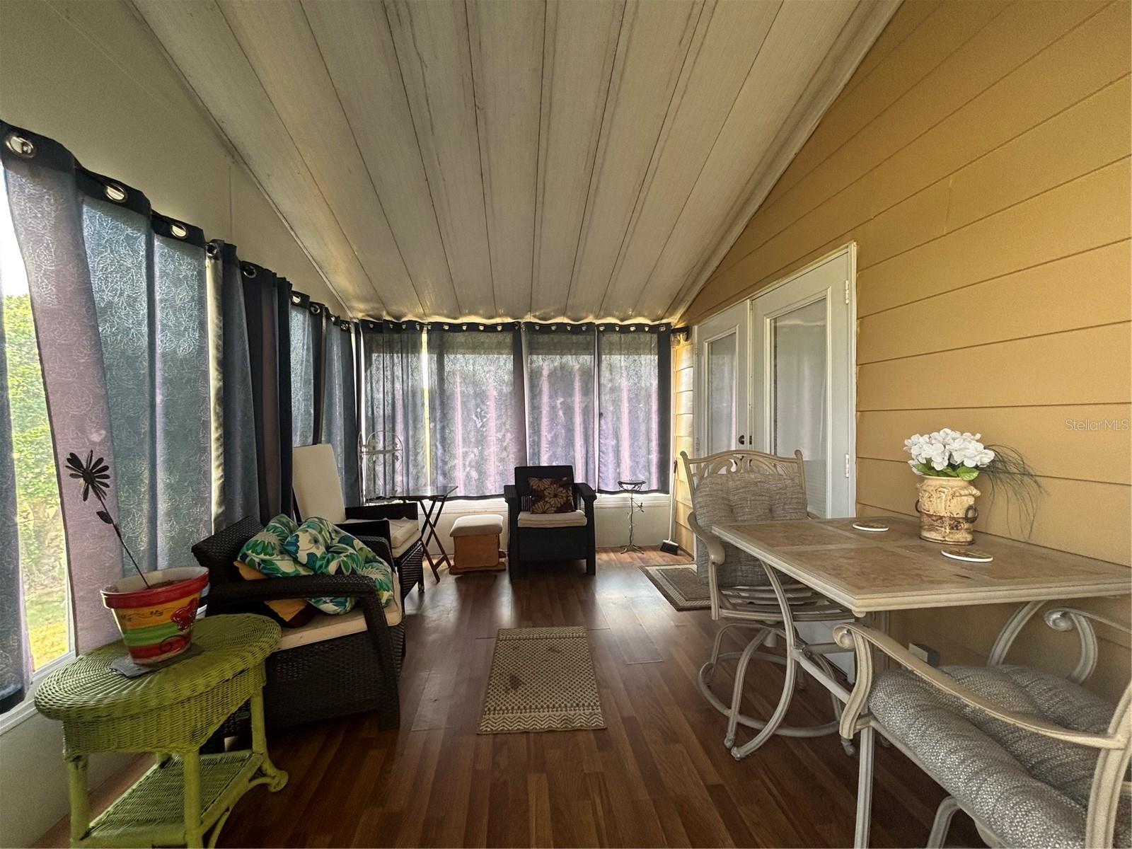 ZELLWOOD STATION COOP MH PARK - Residential