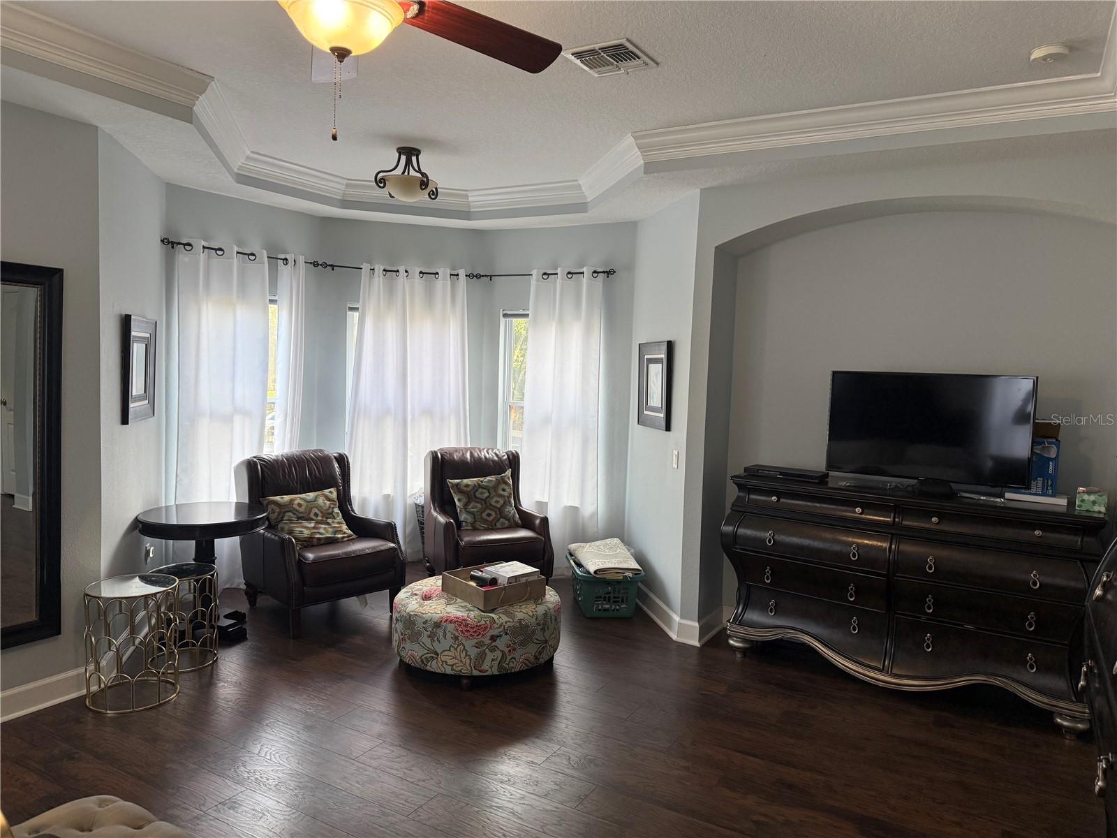 LAKES/WINDERMERE PH 04 - Residential
