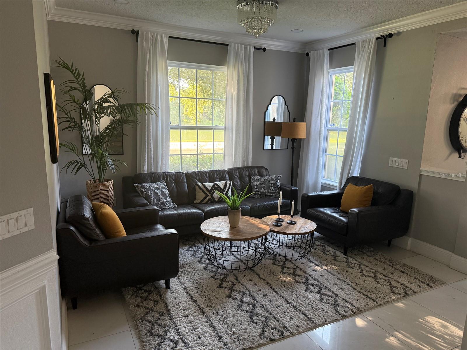 LAKES/WINDERMERE PH 04 - Residential