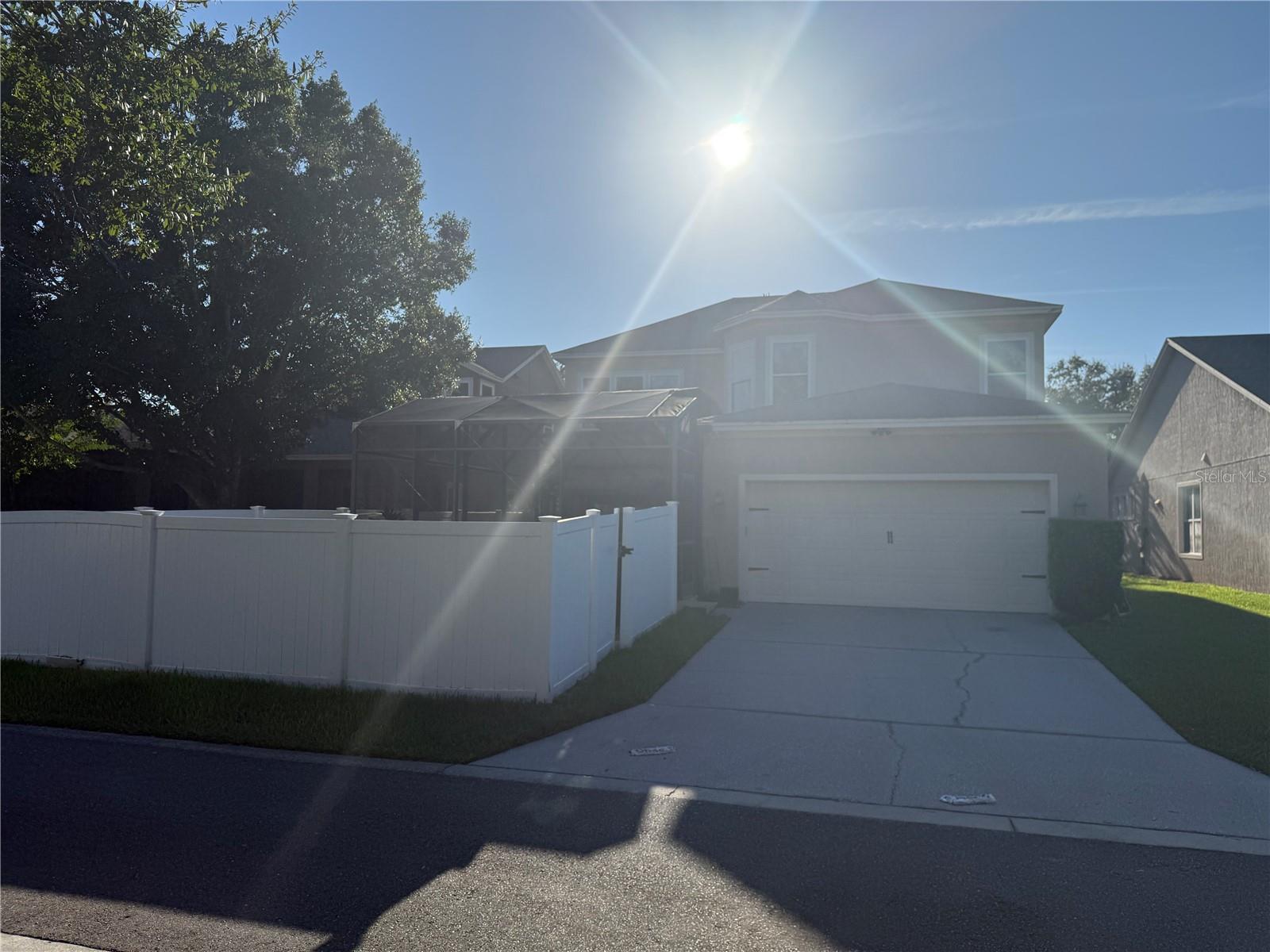 LAKES/WINDERMERE PH 04 - Residential