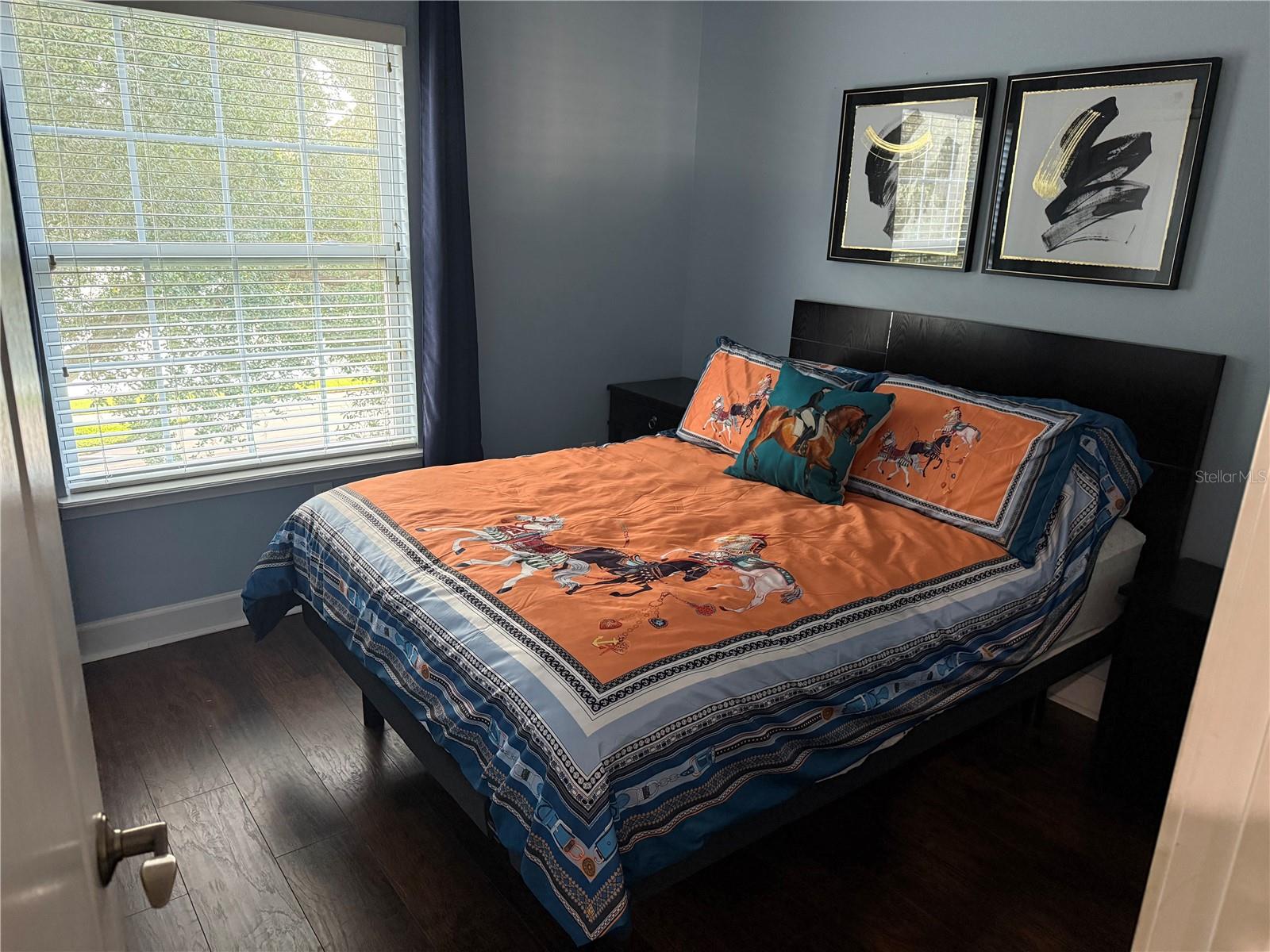 LAKES/WINDERMERE PH 04 - Residential
