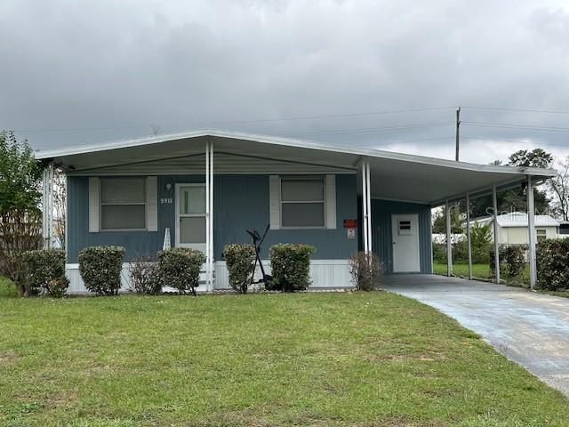 Location! Location!  Move-in December 1. NO PETS/ NO SMOKING.  Two bedrooms, two baths, living, dining, and family room. Home located in a short distance to 60 Ave, Hwy 200, Hwy 40, I-75, grocery shopping, restaurants, medical facilities, family entertainment, paddock mall, collage, and much more. More pictures to follow. .