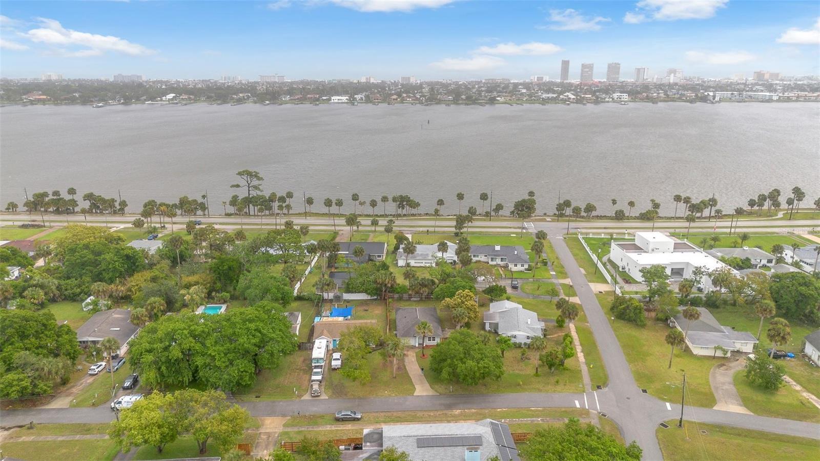 RIO VISTA 20 - Residential