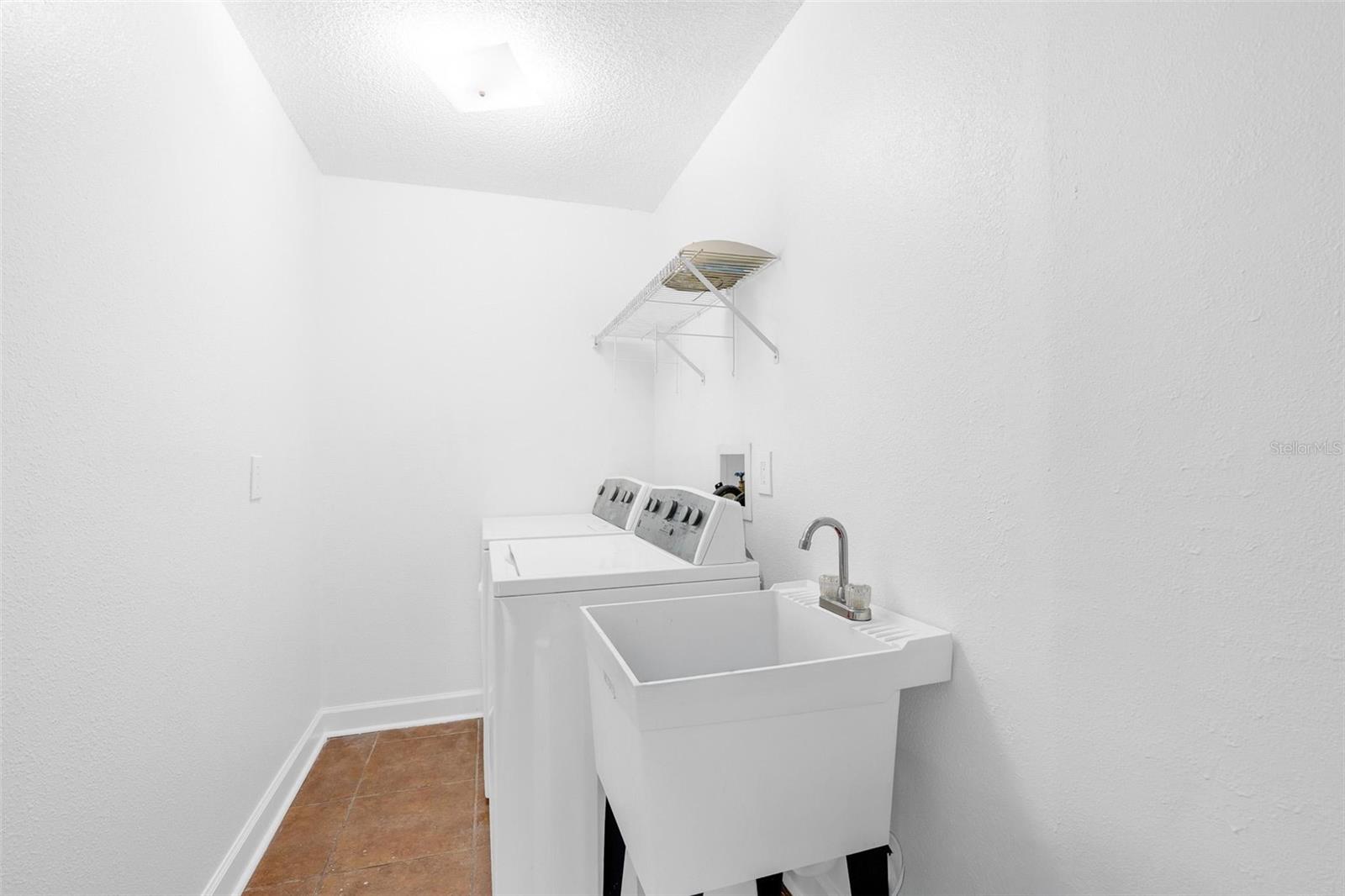 RIO VISTA 20 - Residential