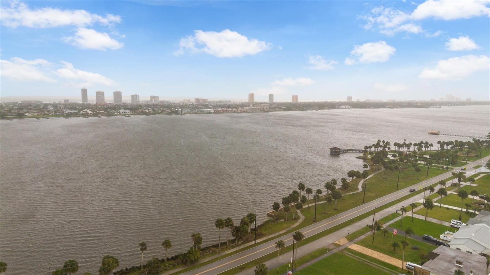 RIO VISTA 20 - Residential