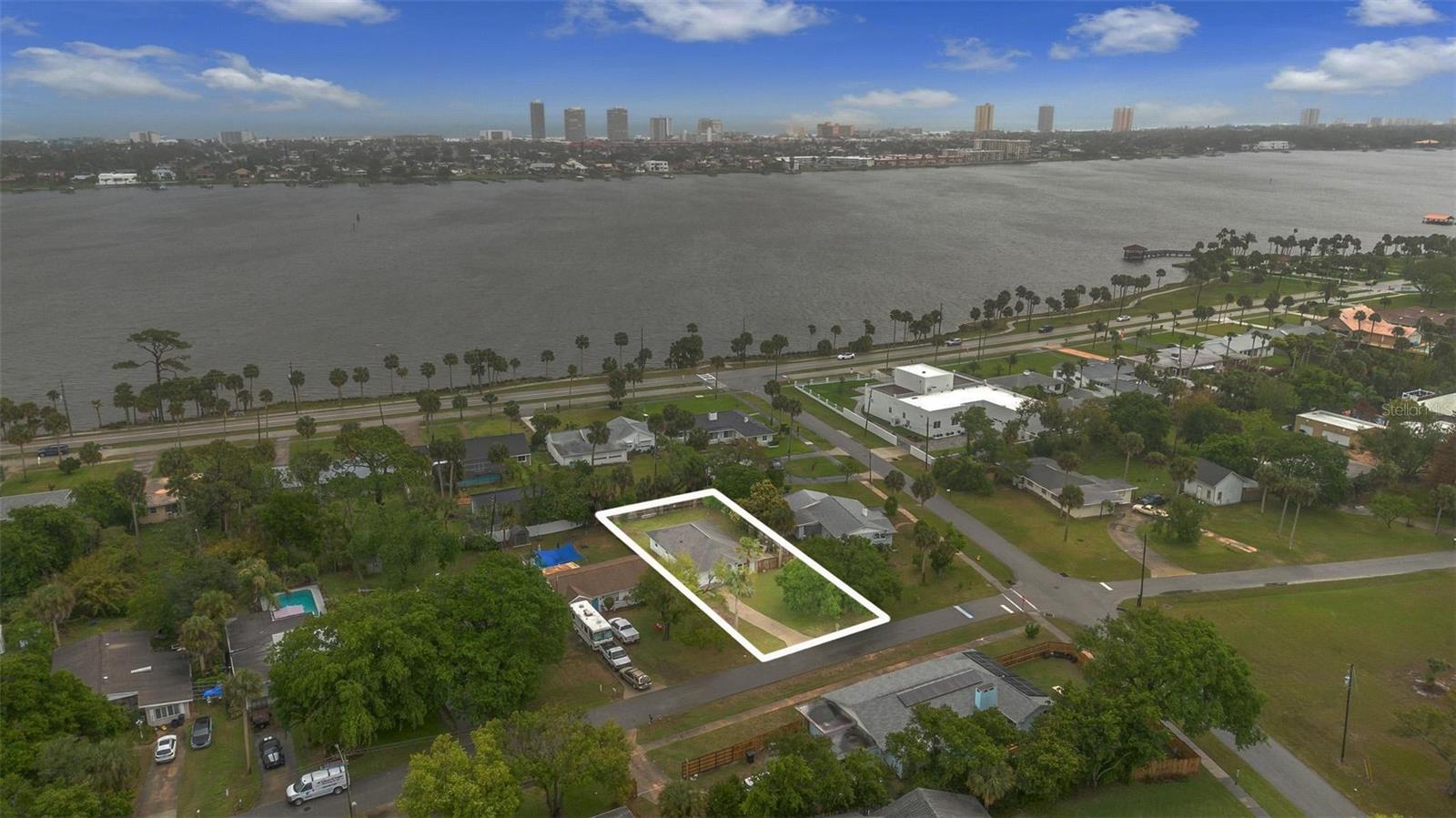 RIO VISTA 20 - Residential