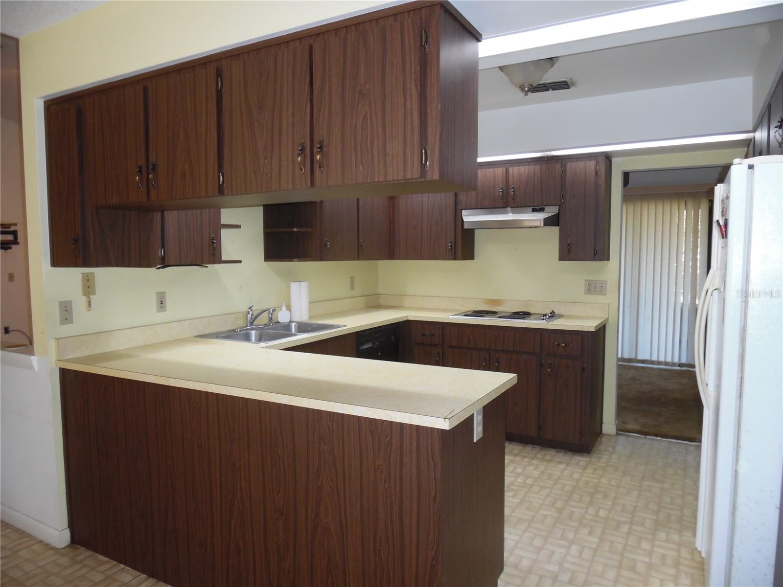 POSTAL COLONY CO - Residential