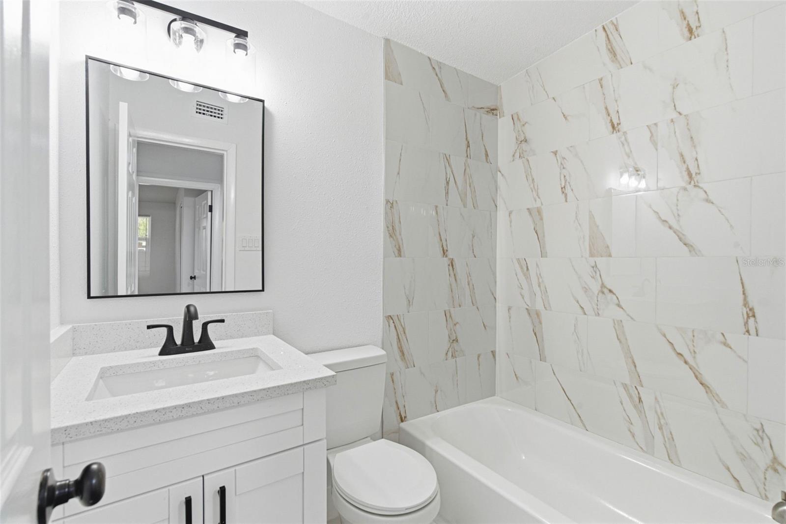 CLEVELAND HEIGHTS MANOR FIRST ADD - Residential