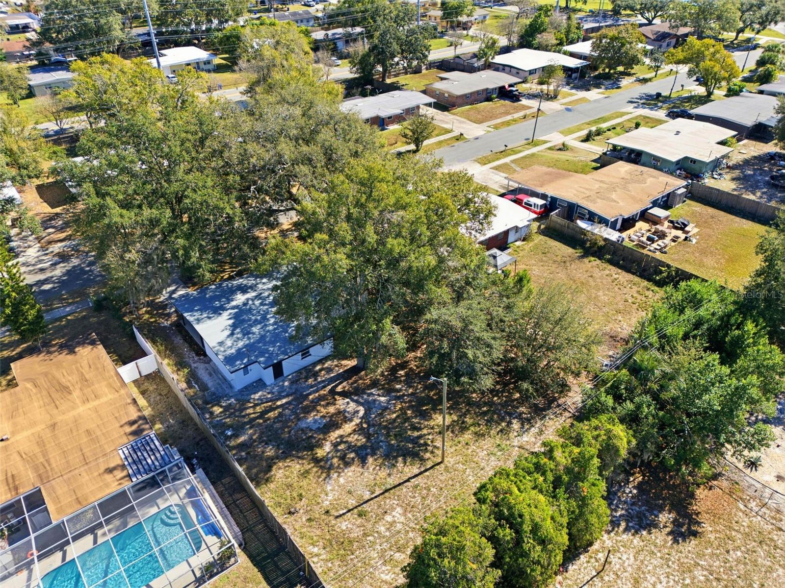 CLEVELAND HEIGHTS MANOR FIRST ADD - Residential