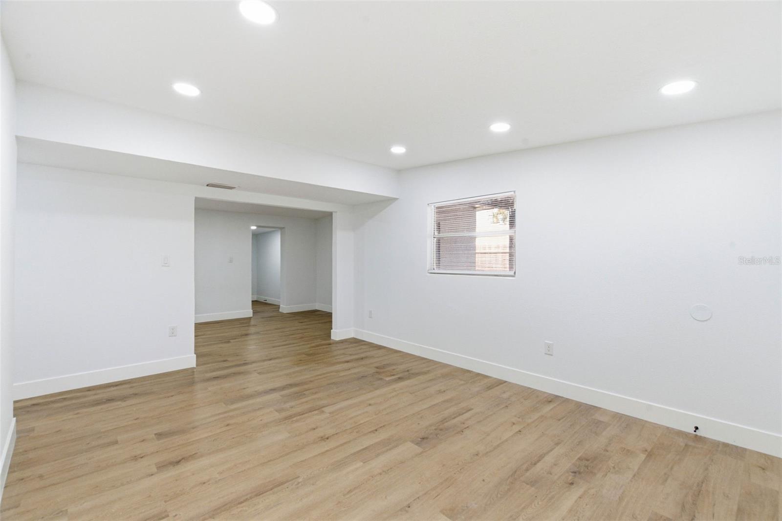 CLEVELAND HEIGHTS MANOR FIRST ADD - Residential