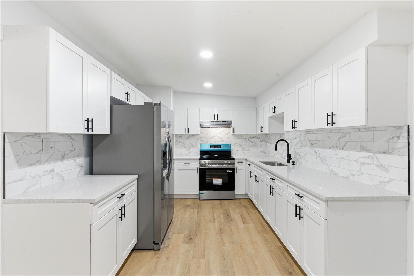 CLEVELAND HEIGHTS MANOR FIRST ADD - Residential