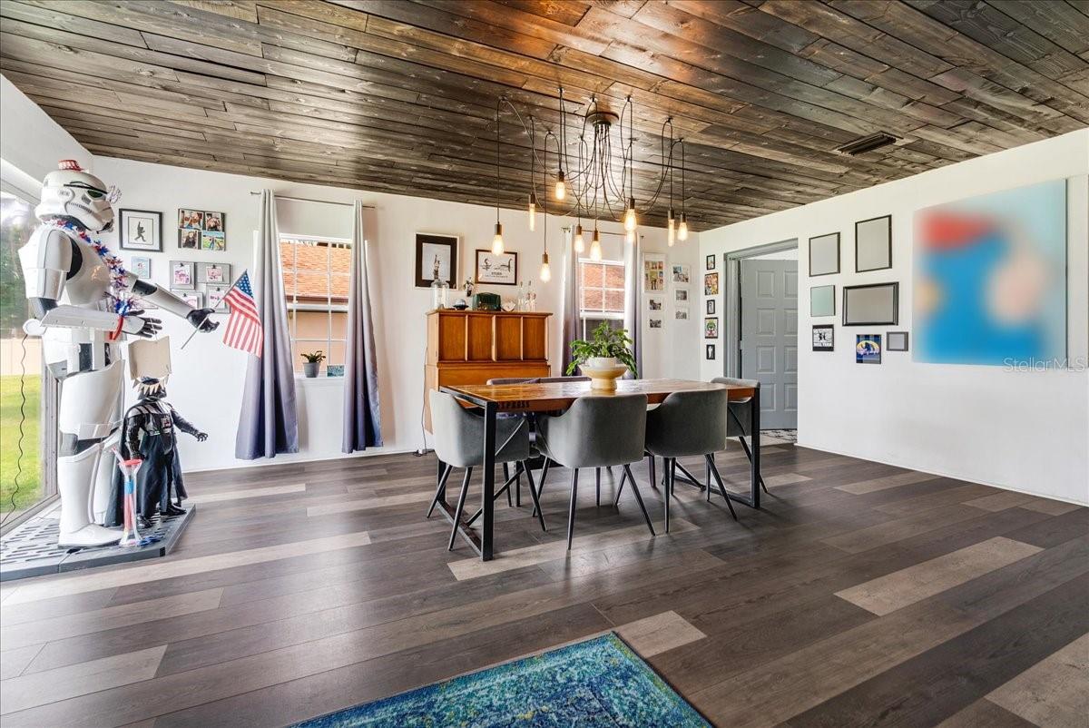 LAKE CECILE PARK - Residential