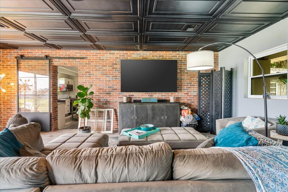 LAKE CECILE PARK - Residential