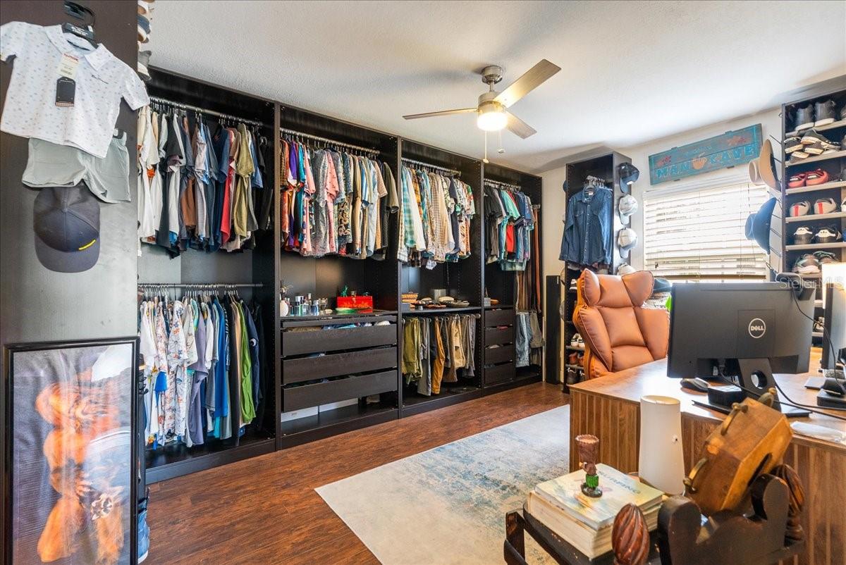 LAKE CECILE PARK - Residential