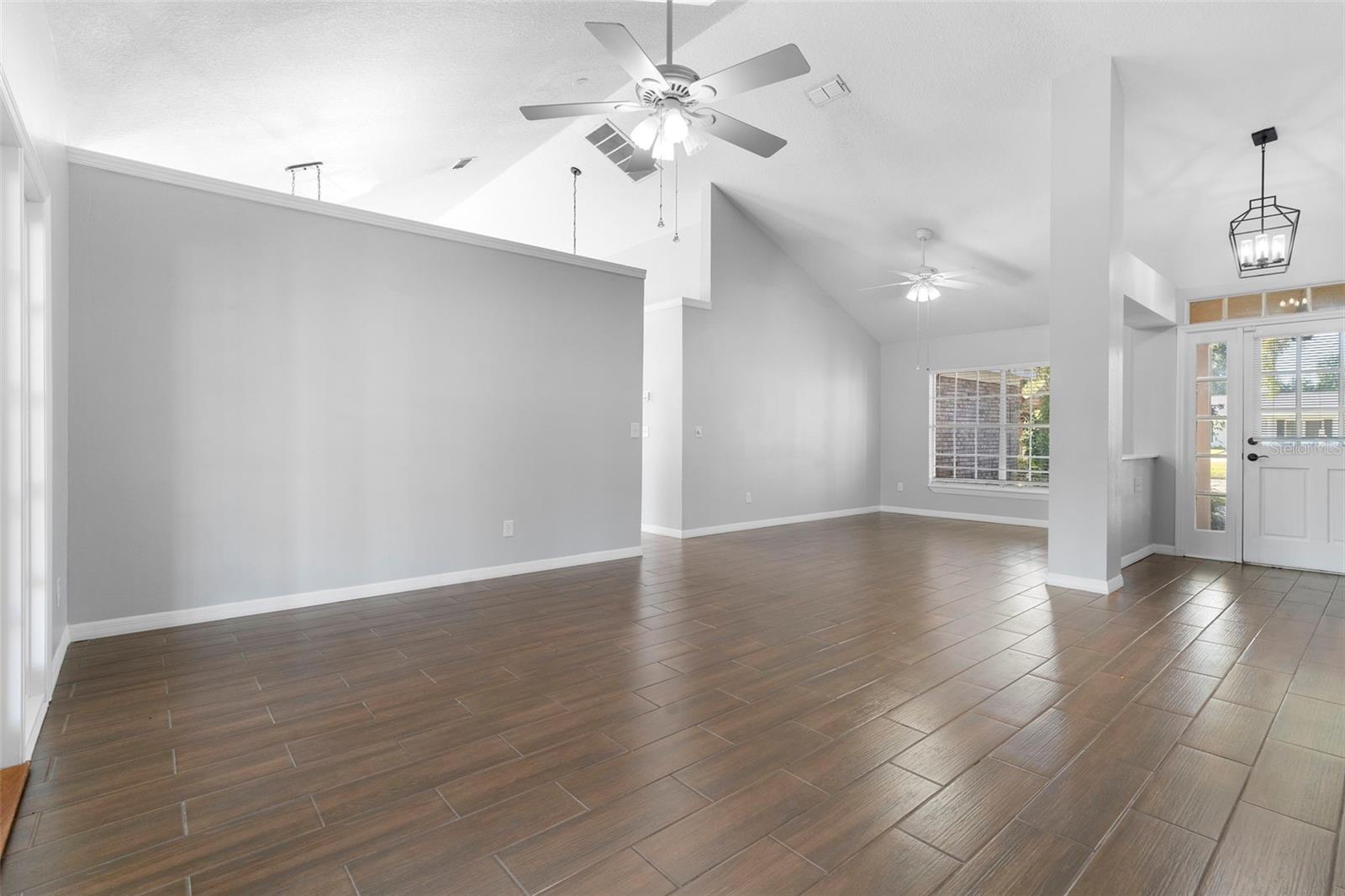 ERROL ESTATE - Residential