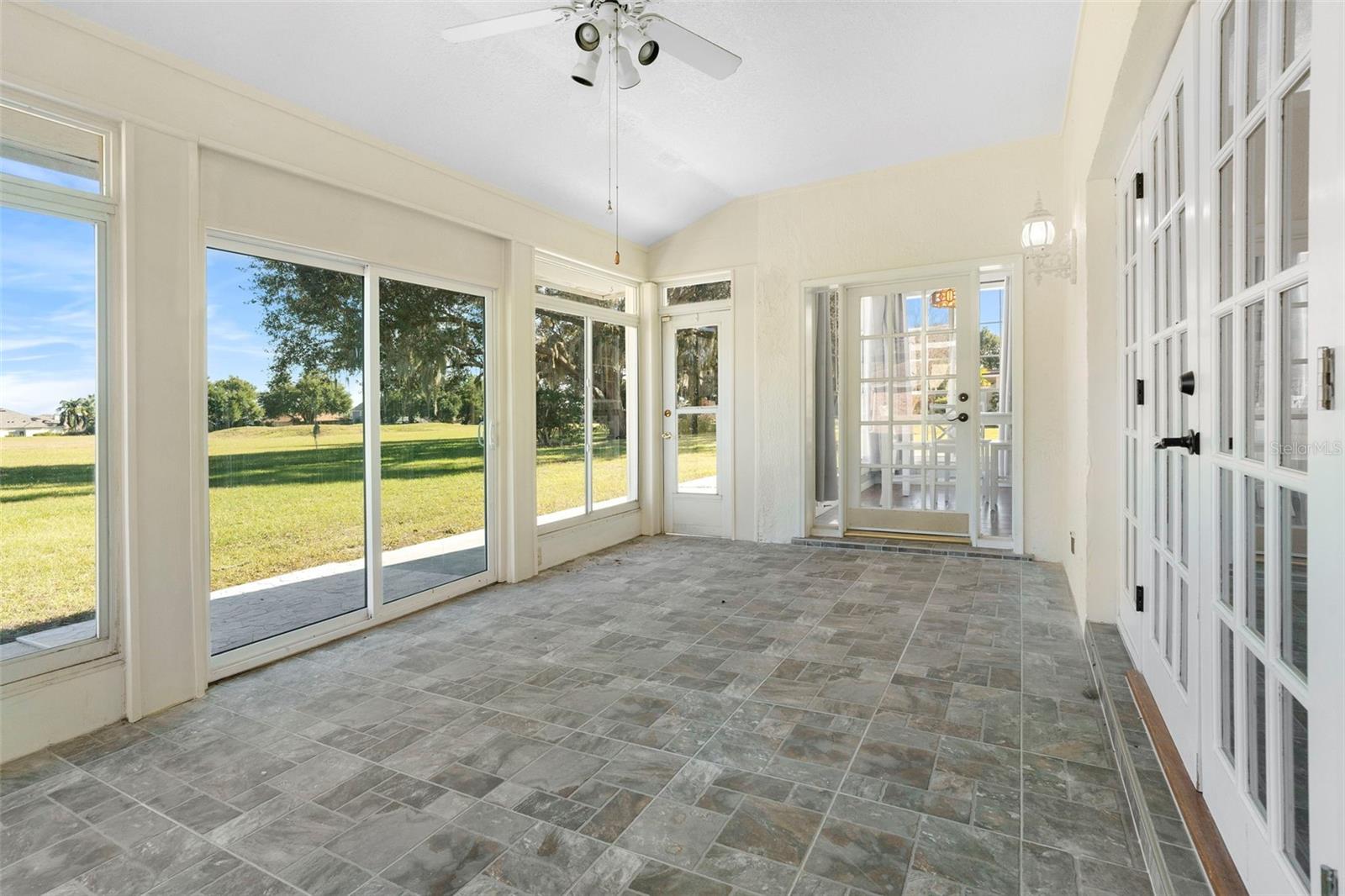 ERROL ESTATE - Residential