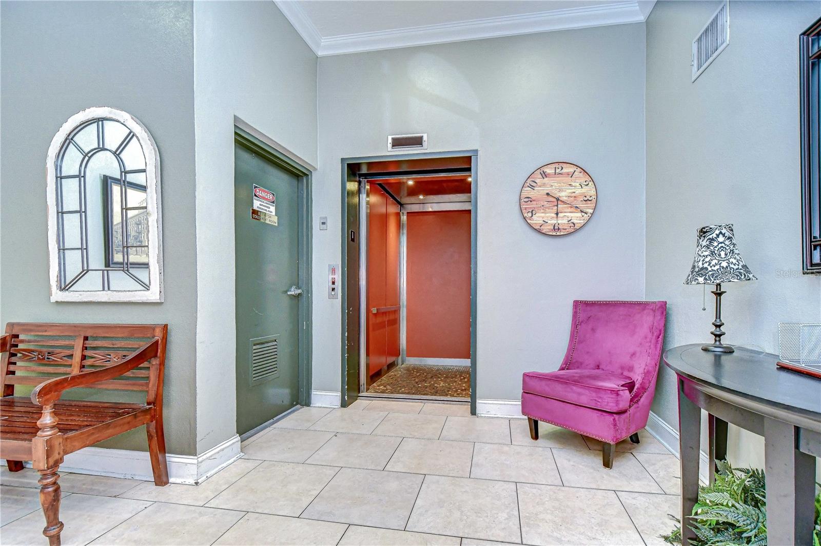 215 CENTRAL AVENUE 2B
