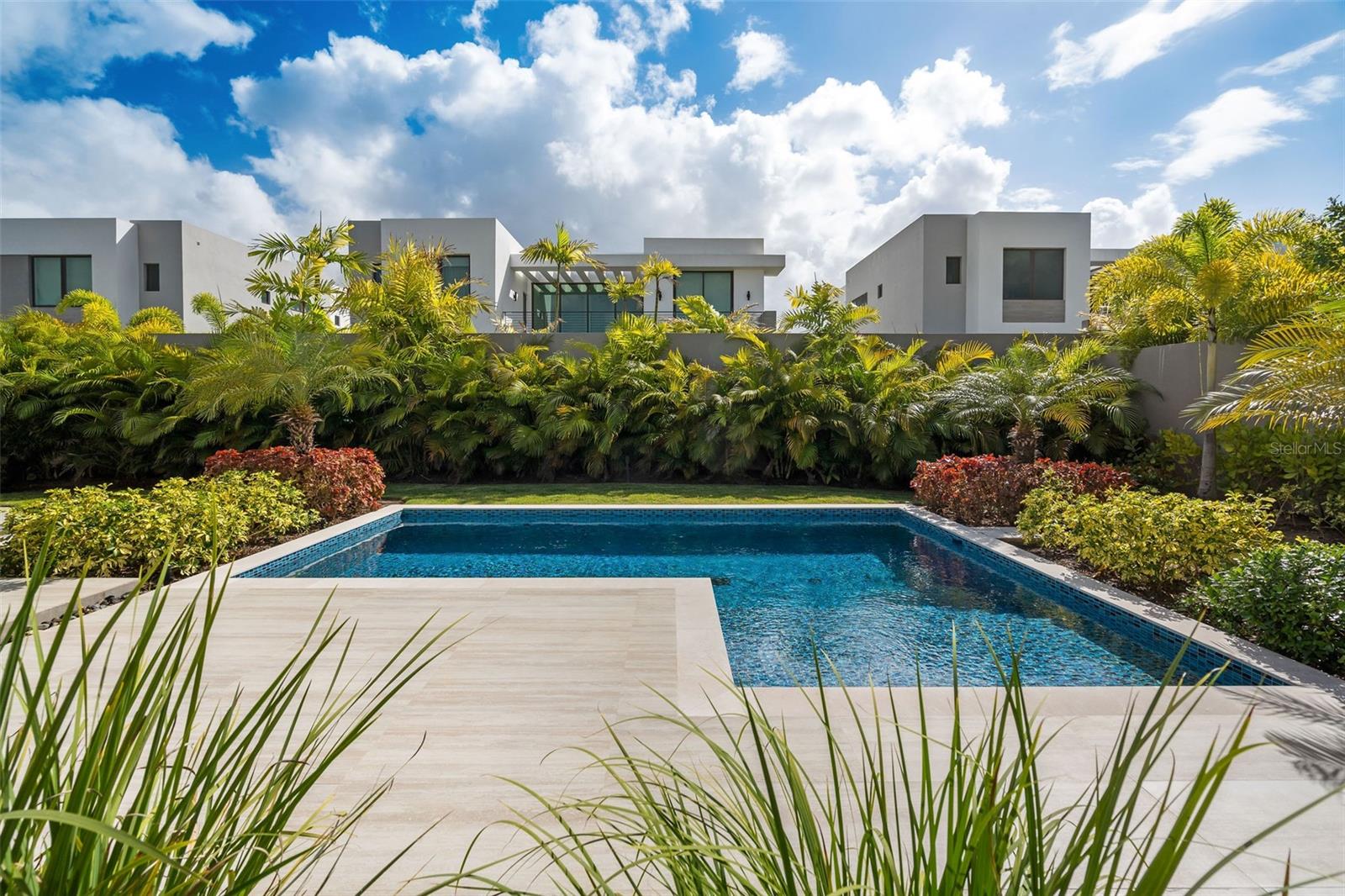 THE ISLES AT DORADO BEACH - Residential