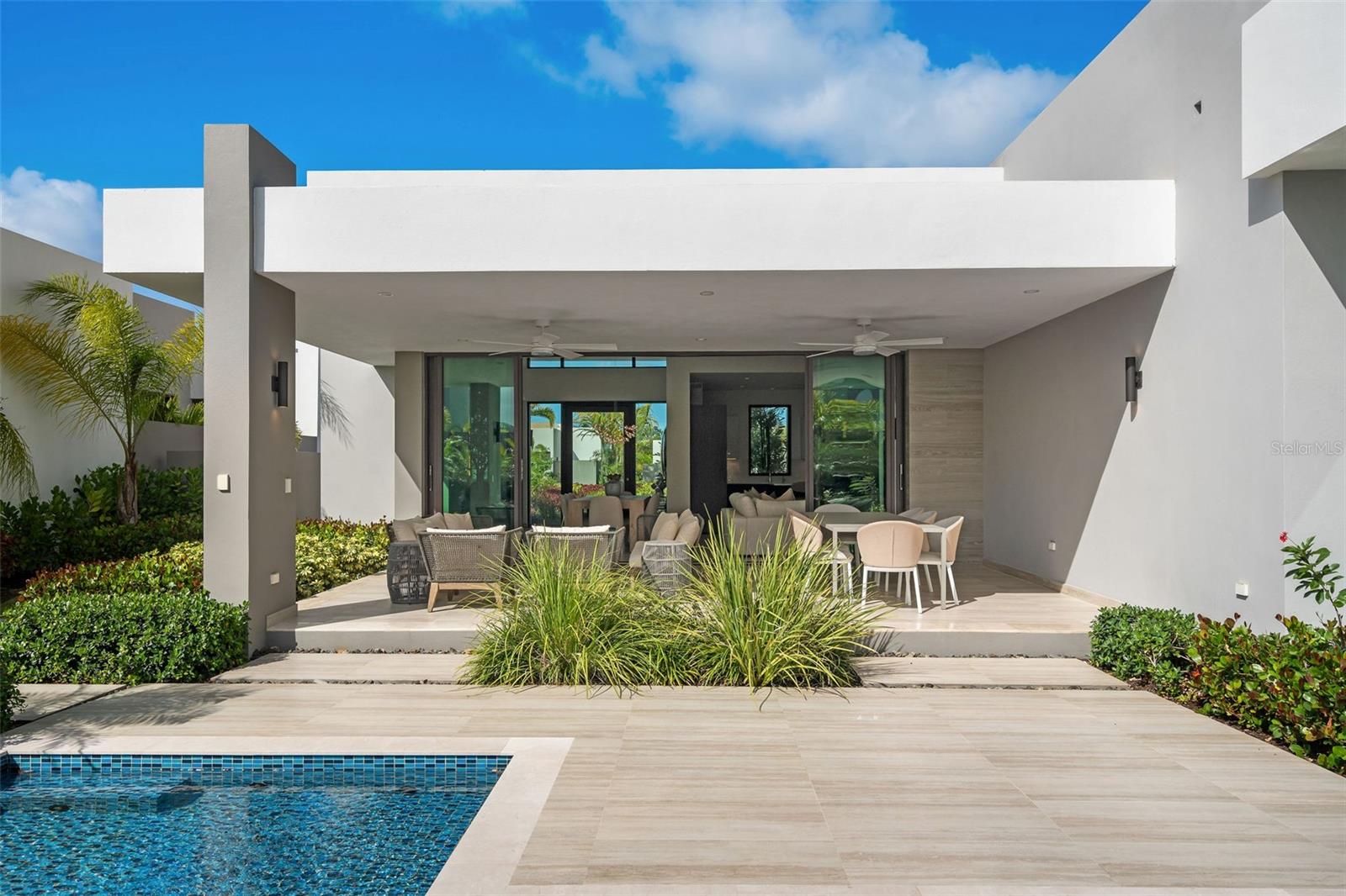 THE ISLES AT DORADO BEACH - Residential