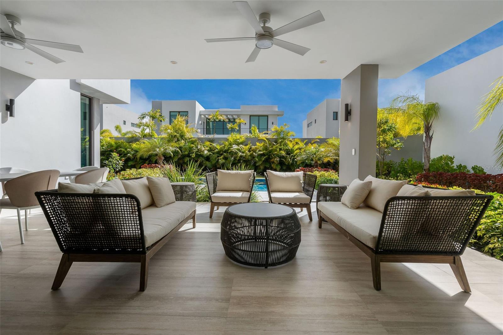 THE ISLES AT DORADO BEACH - Residential