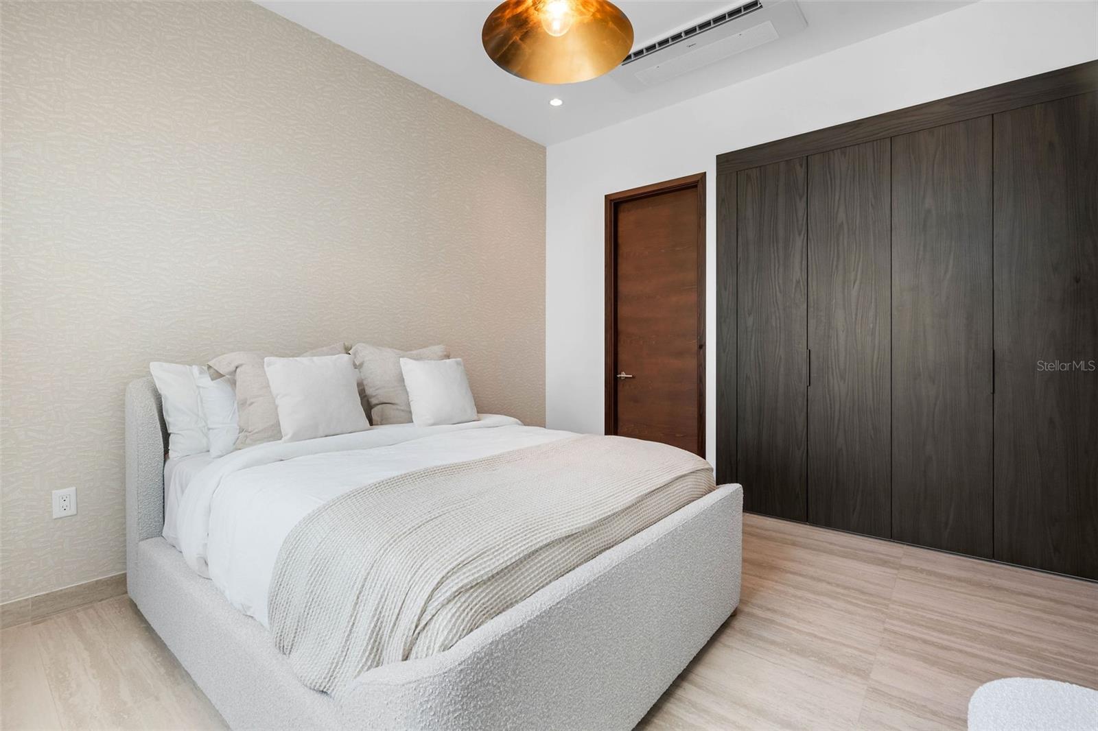 THE ISLES AT DORADO BEACH - Residential