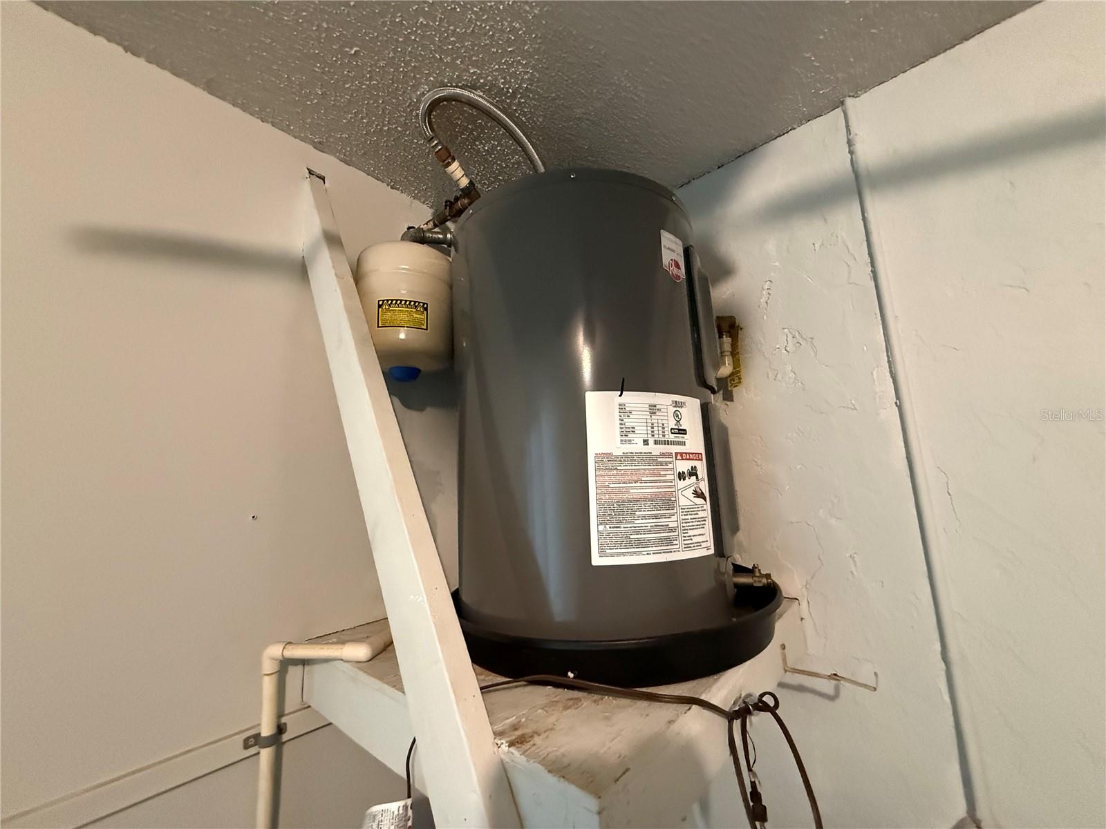 VENDOME VILLAGE - Residential