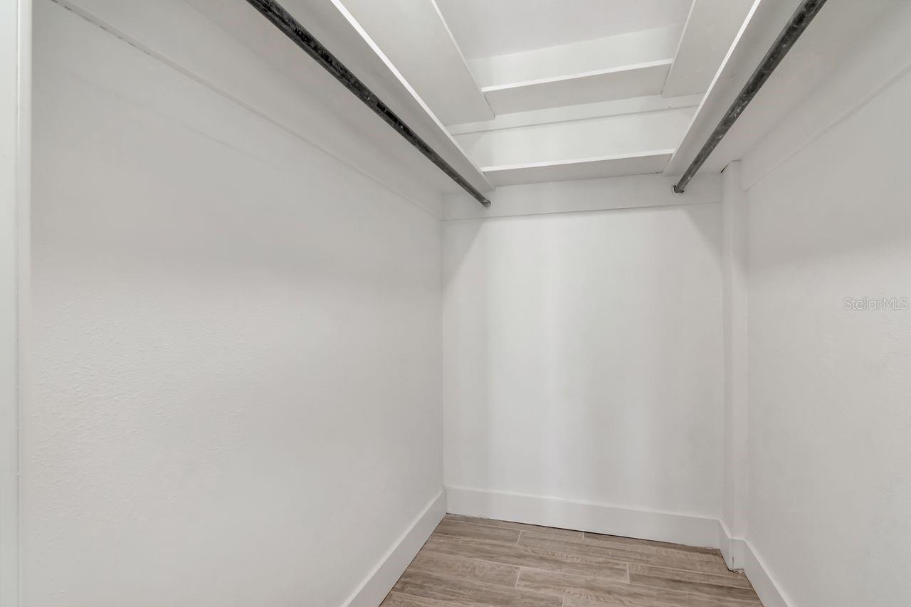 BAYWOOD VILLAGE SEC 3 - Residential