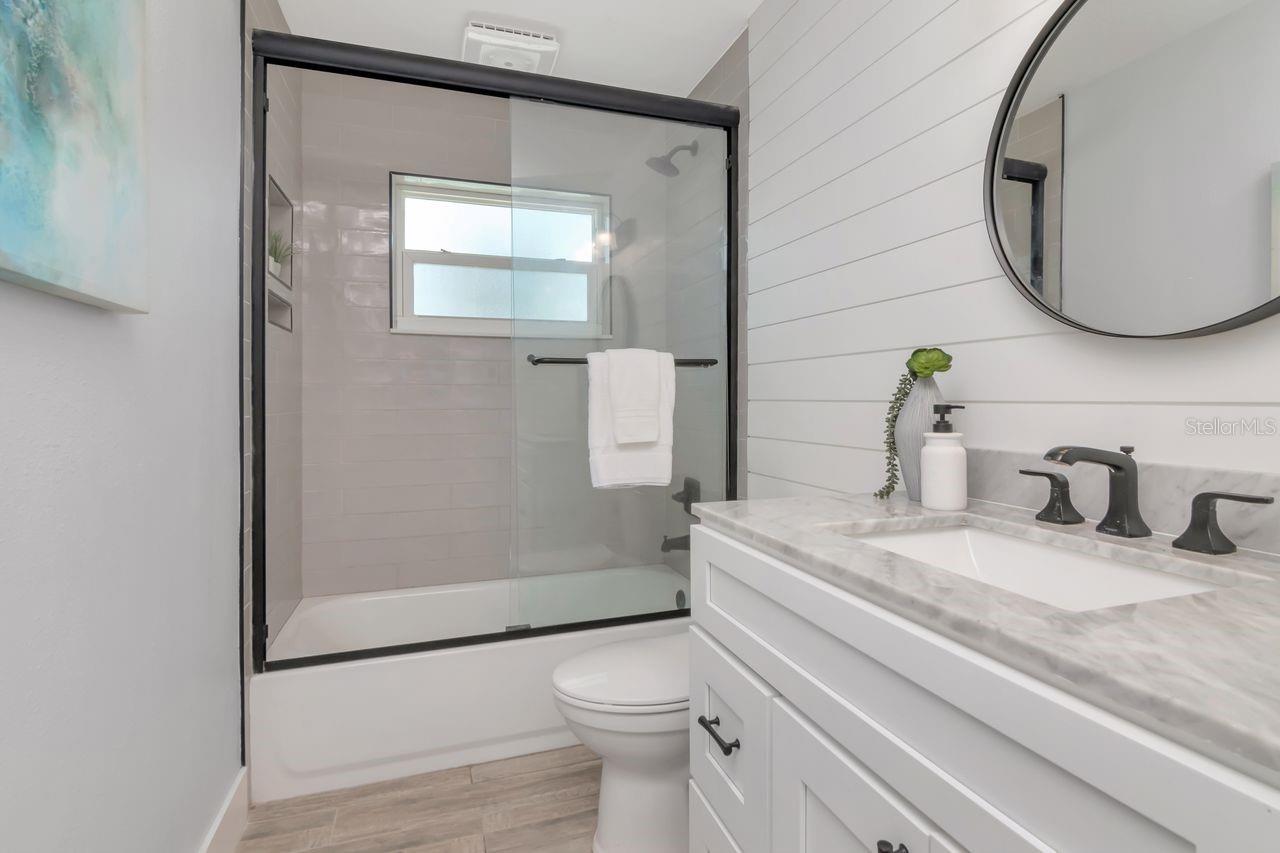 BAYWOOD VILLAGE SEC 3 - Residential