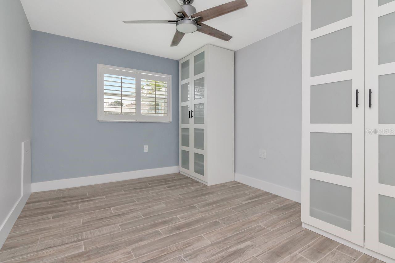 BAYWOOD VILLAGE SEC 3 - Residential