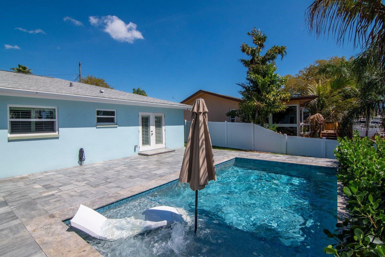 BAYWOOD VILLAGE SEC 3 - Residential