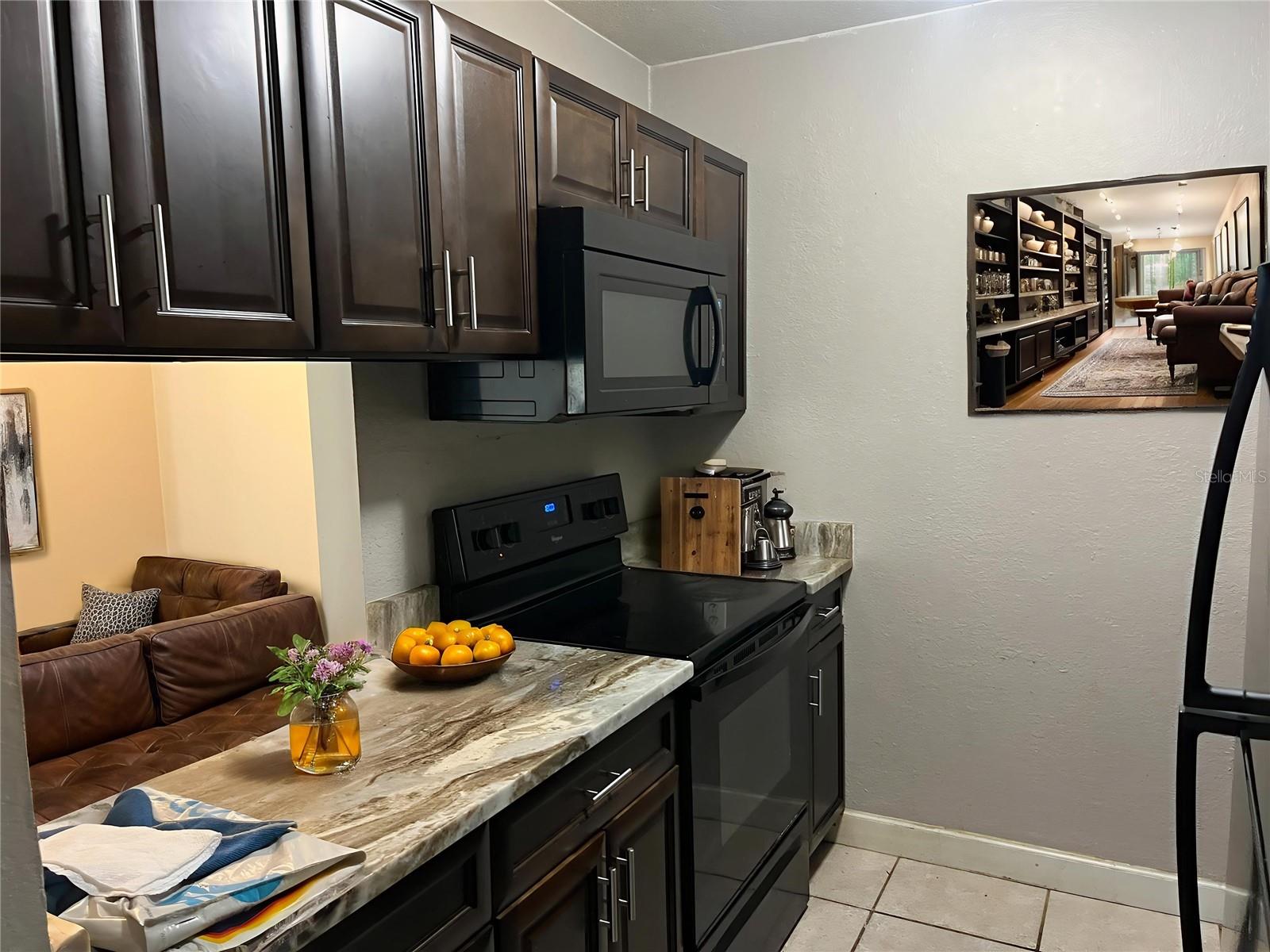 3270 S SEMORAN BOULEVARD 15