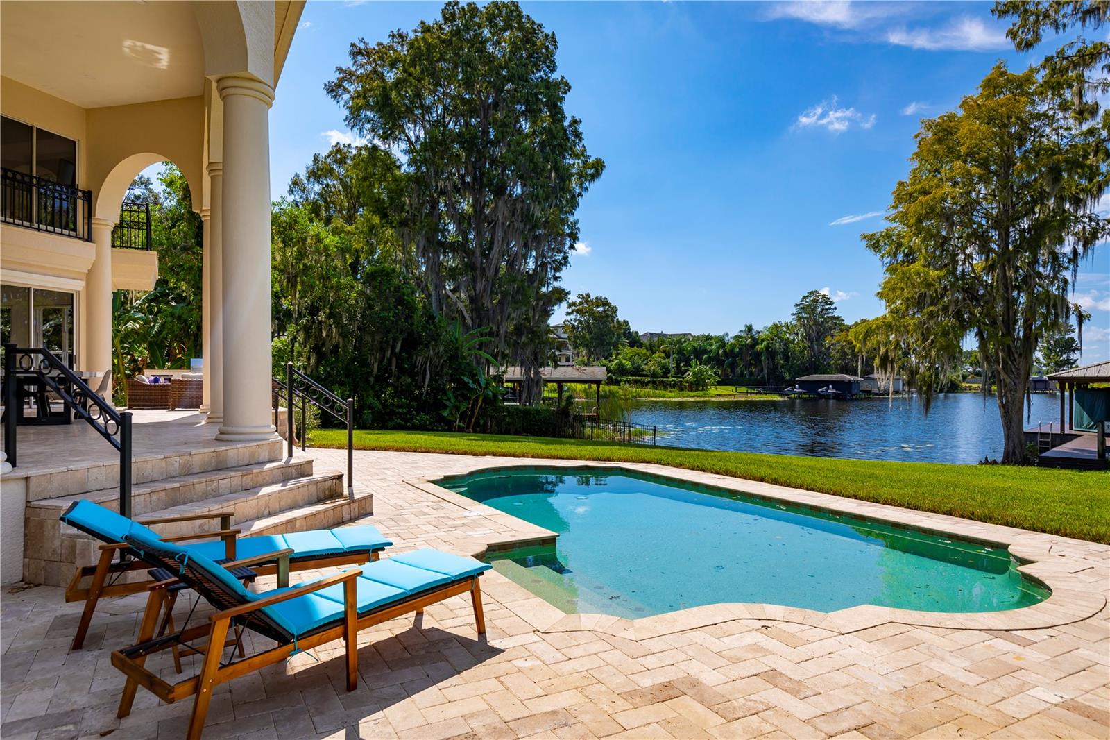 ACREAGE - Residential