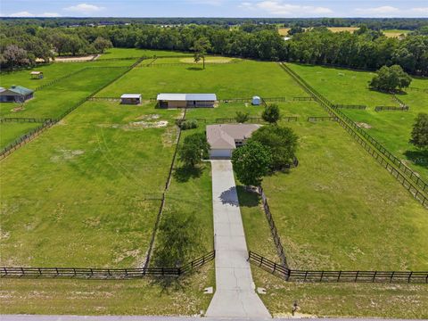 Tiny photo for 19630 SE 15th Place, Morriston, FL 32668 (MLS # OM726164)