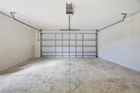 Tiny photo for 19630 SE 15th Place, Morriston, FL 32668 (MLS # OM726164)